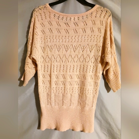 Women's Knit Top - Picture 4 of 4